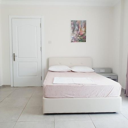 Royal Life Poseidon B Apartment Agios Georgios  Exterior photo